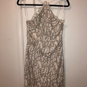Lulus lacy patterned dress